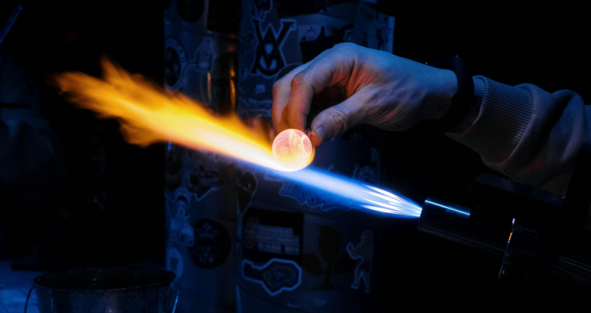 Heart of Glass: Art and Innovation at 2100 Degrees