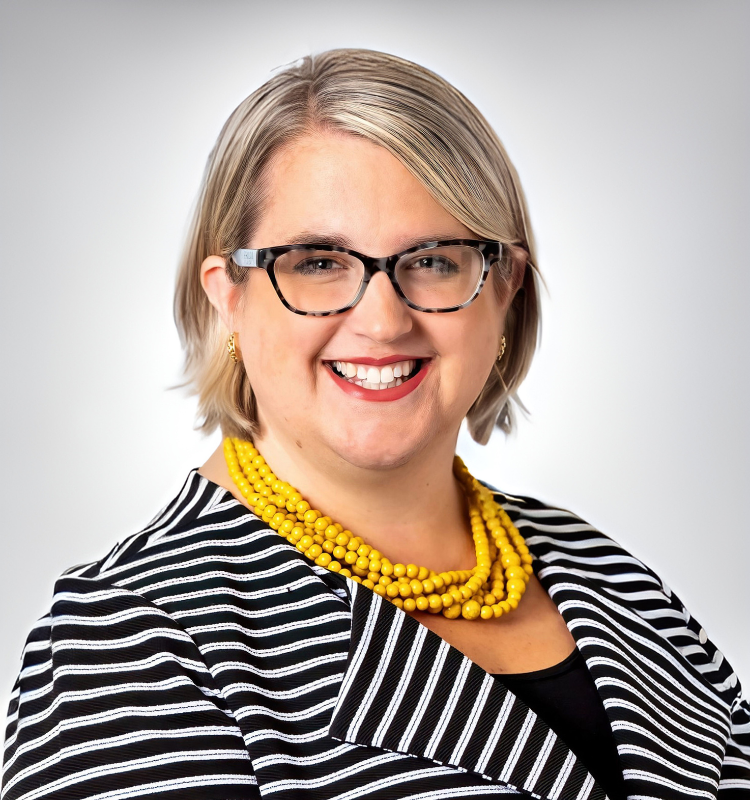 Colleen Rozillis headshot