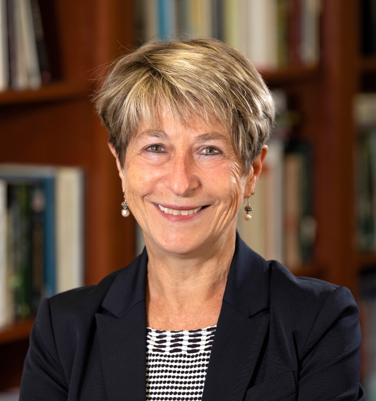 Freya Liggett headshot